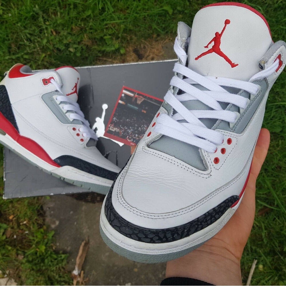 NIKE AIR JORDAN 3 FIRE RED  RCM VERY RARE